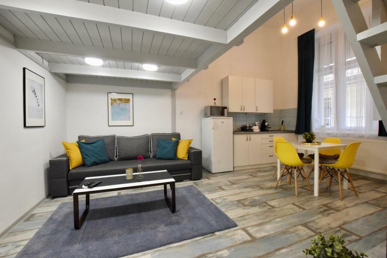 Standard Apartment By Hi5 - Akacfa 59 Βουδαπέστη Εξωτερικό φωτογραφία